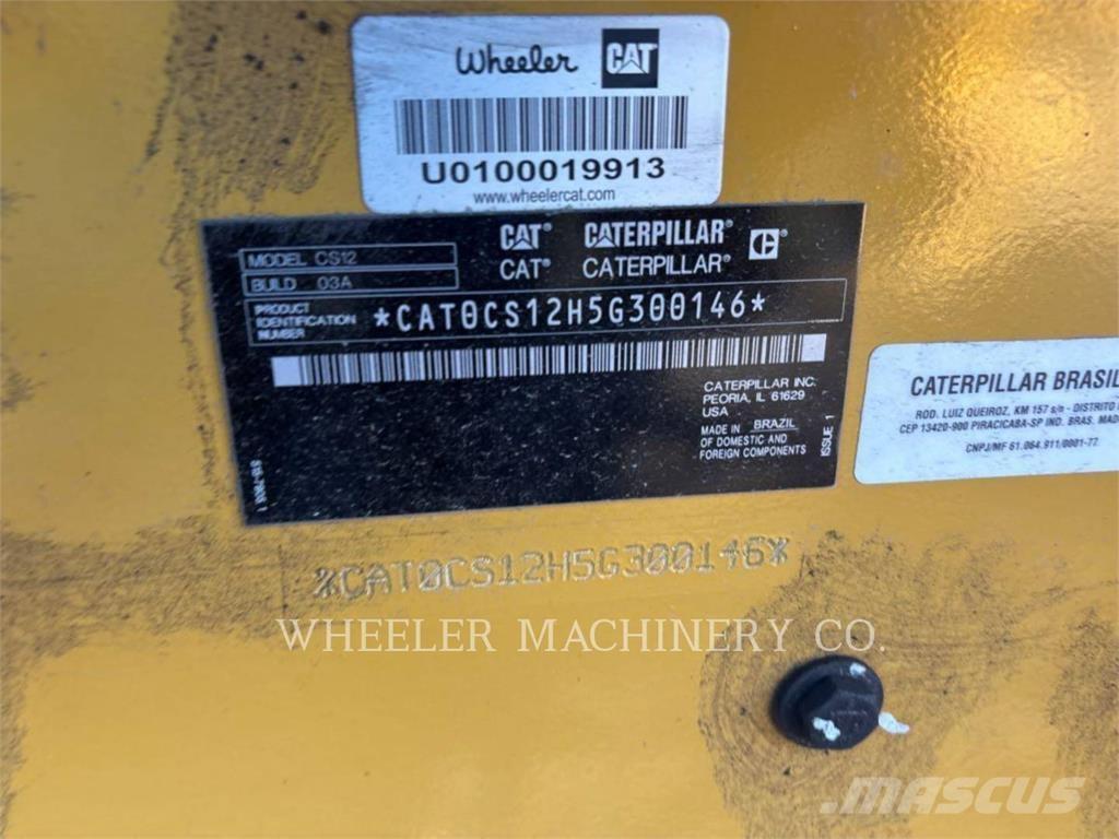 CAT CS12 Single drum rollers