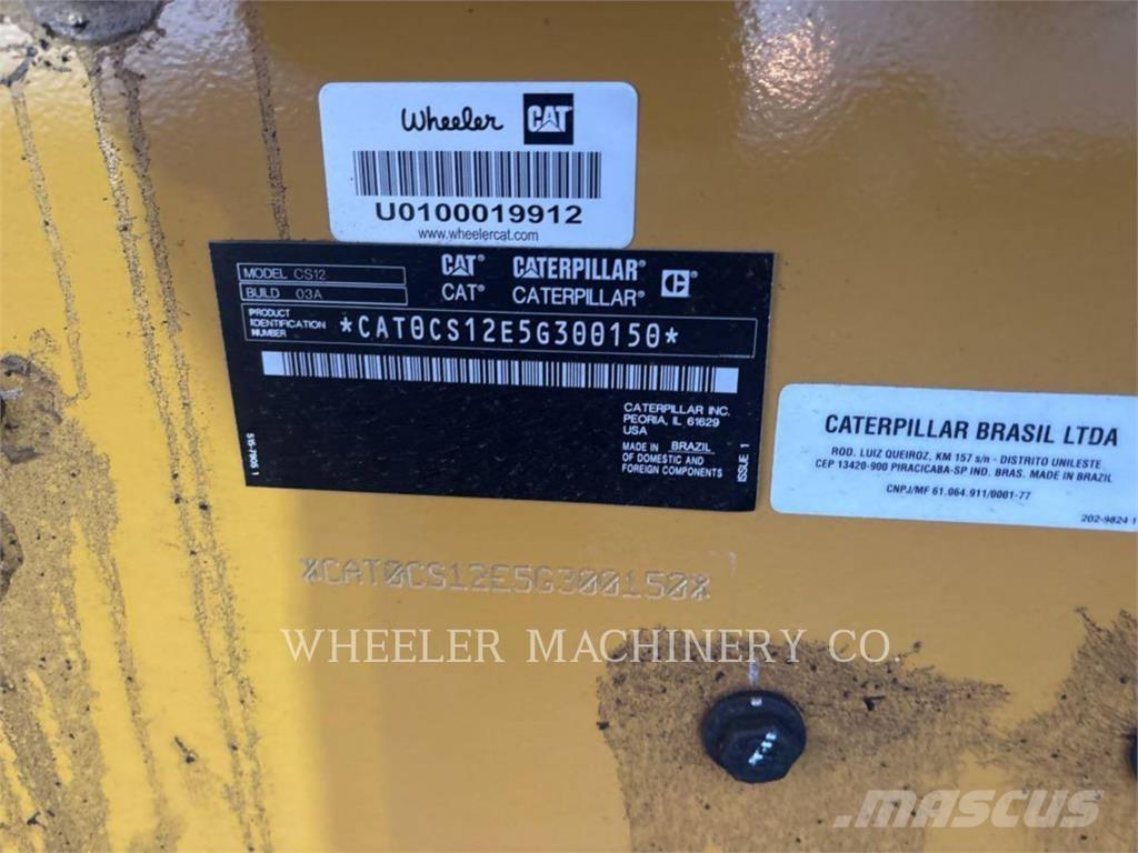 CAT CS12 Single drum rollers