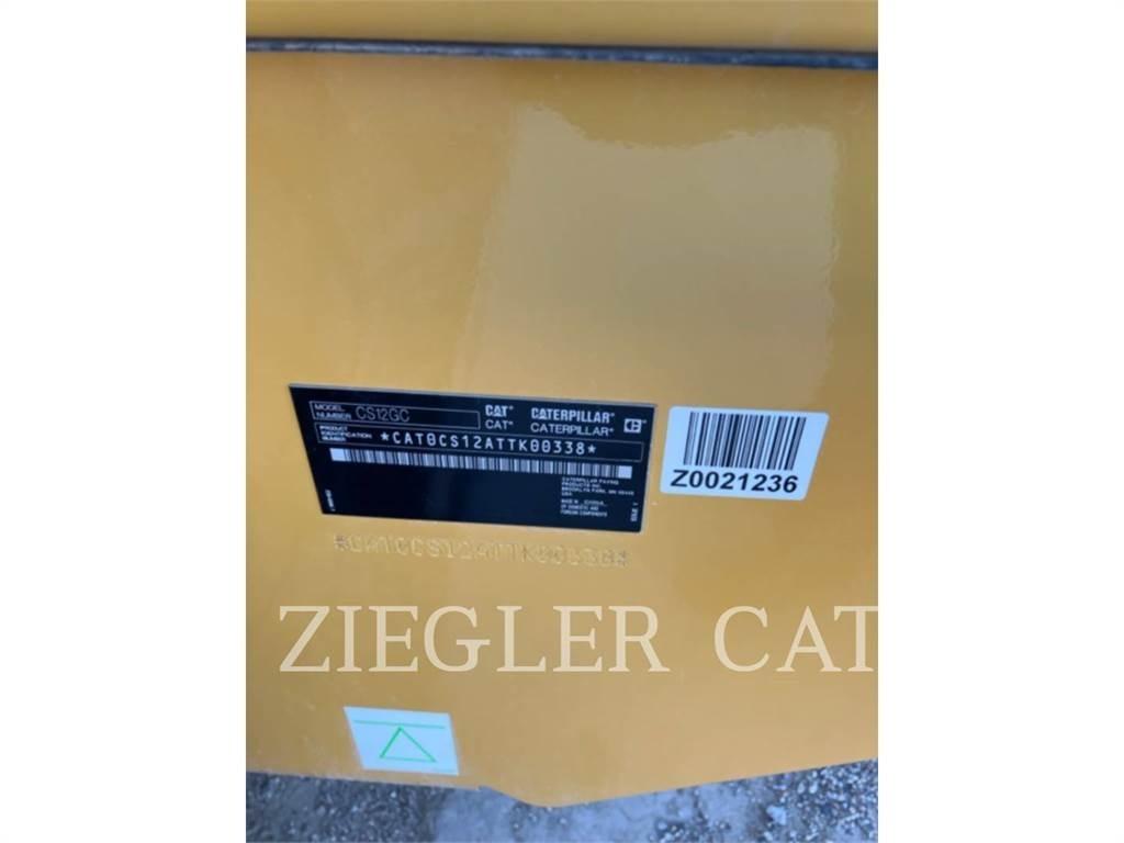 CAT CS12GC Soil compactors