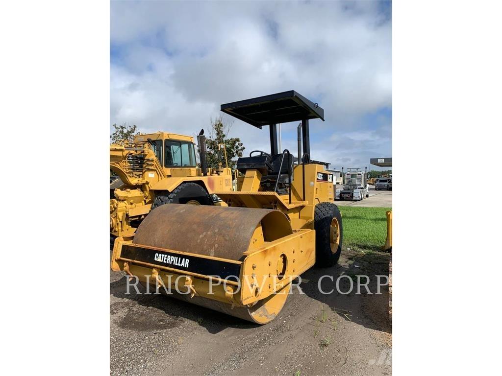 CAT CS433C Twin drum rollers