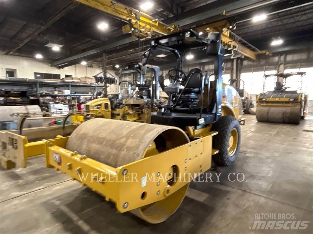 CAT CS44B Single drum rollers