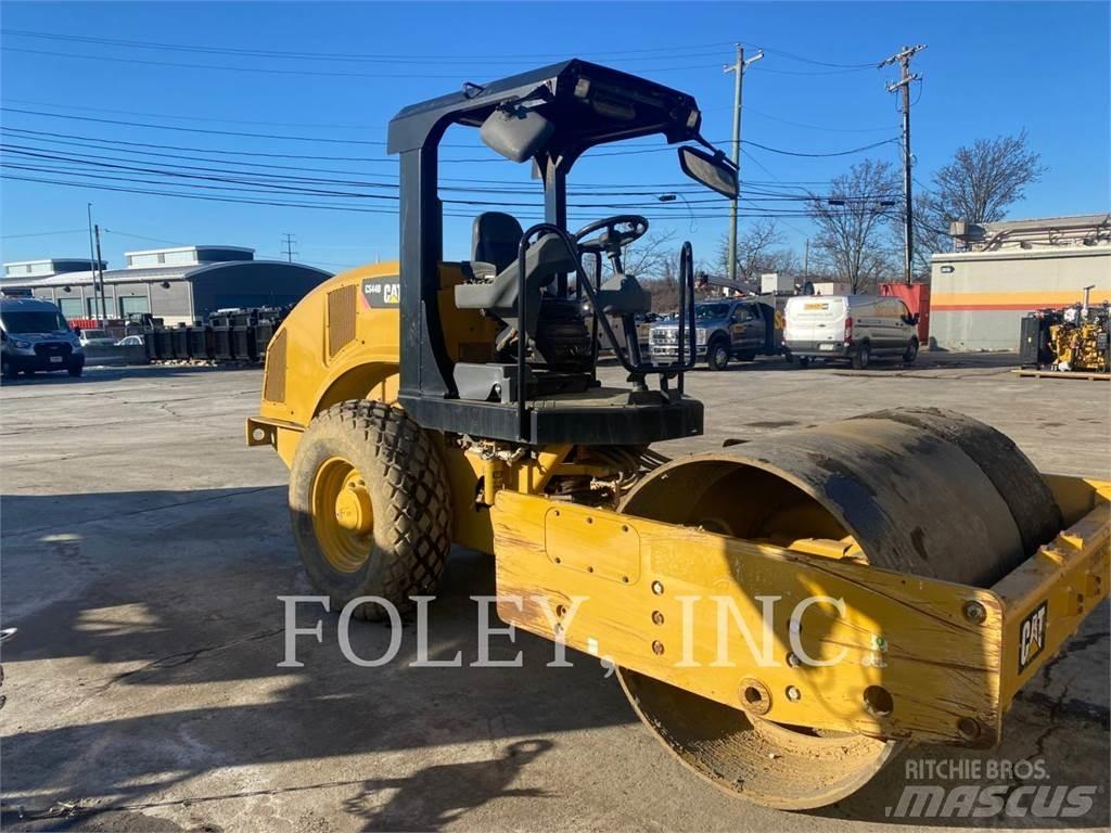 CAT CS44B Single drum rollers