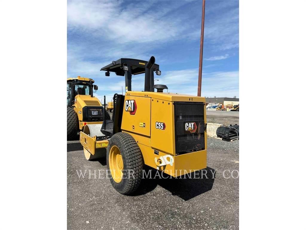 CAT CS5 Single drum rollers