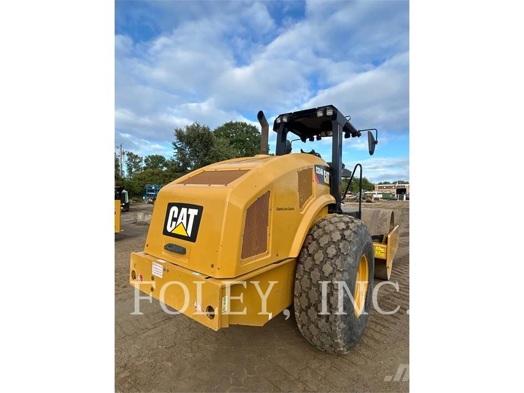 CAT CS54B Single drum rollers