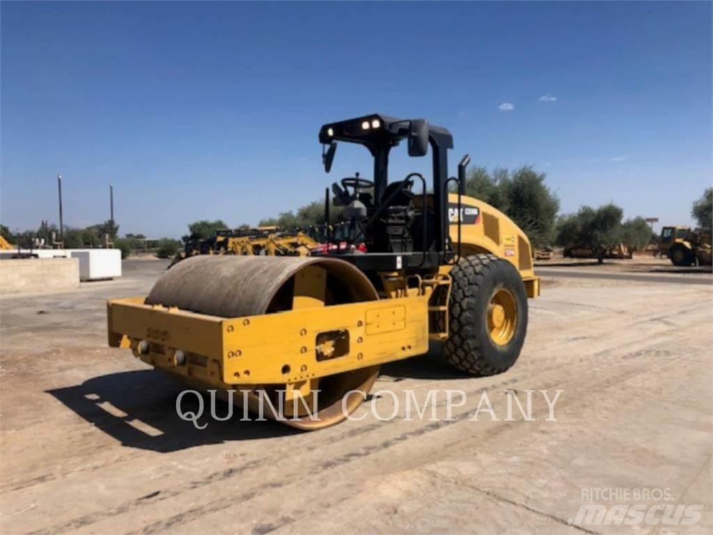CAT CS56B Single drum rollers