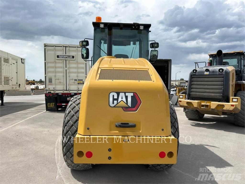 CAT CS56B Single drum rollers