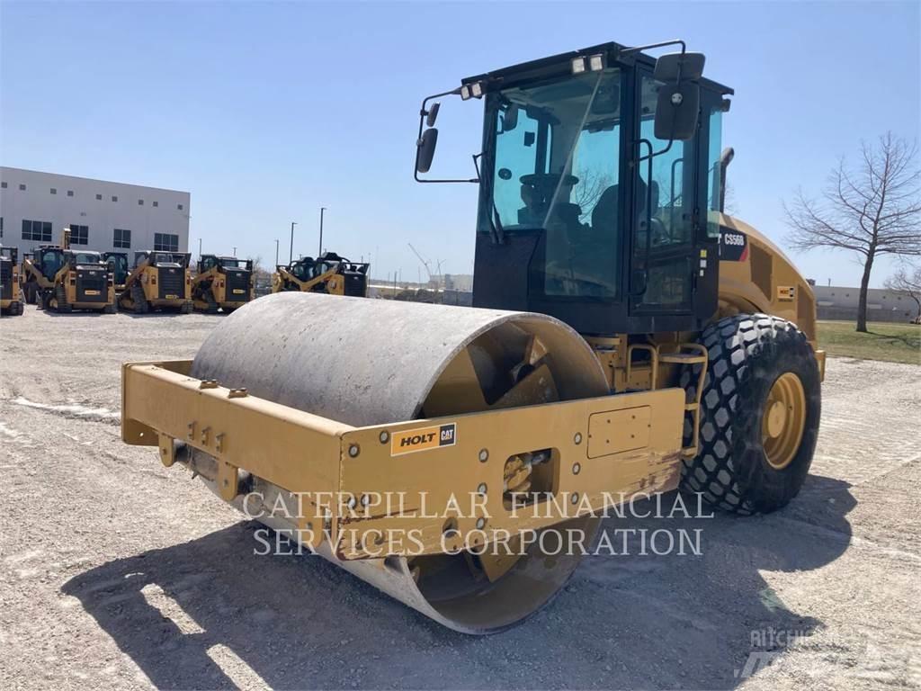 CAT CS56B Single drum rollers