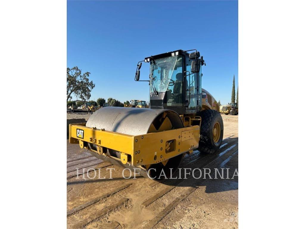 CAT CS56B Single drum rollers
