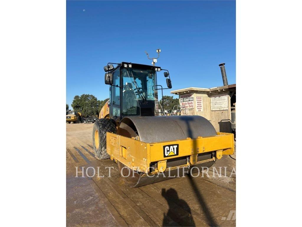 CAT CS56B Single drum rollers