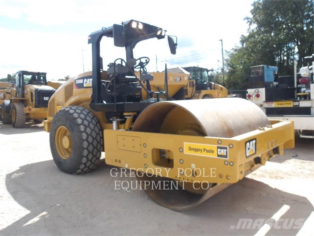 CAT CS56B Single drum rollers