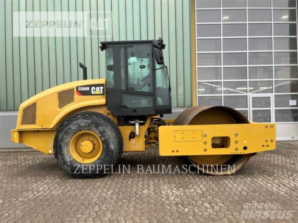 CAT CS66B Soil compactors