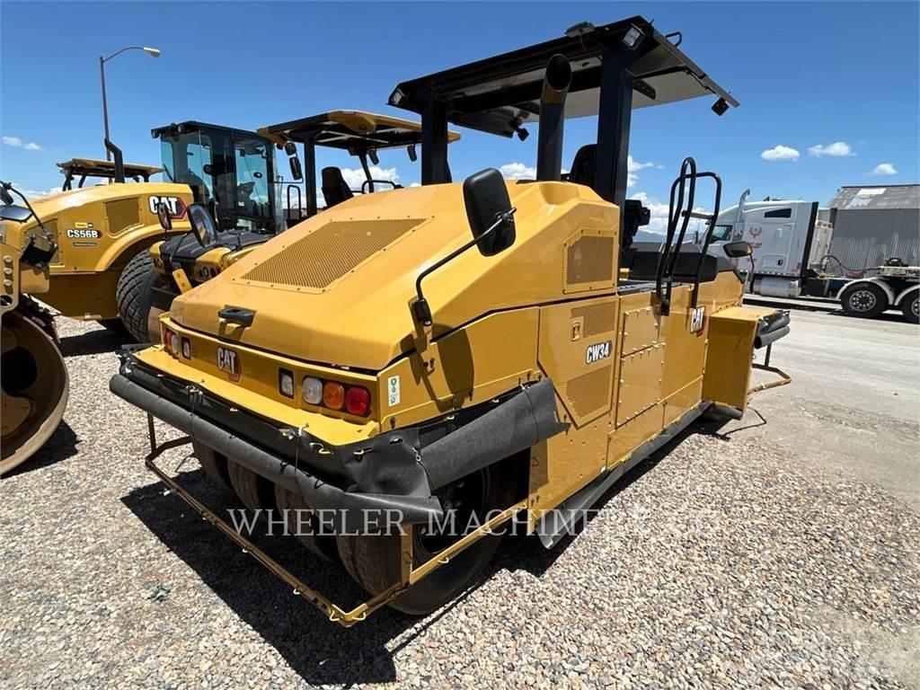 CAT CW34 Pneumatic tired rollers