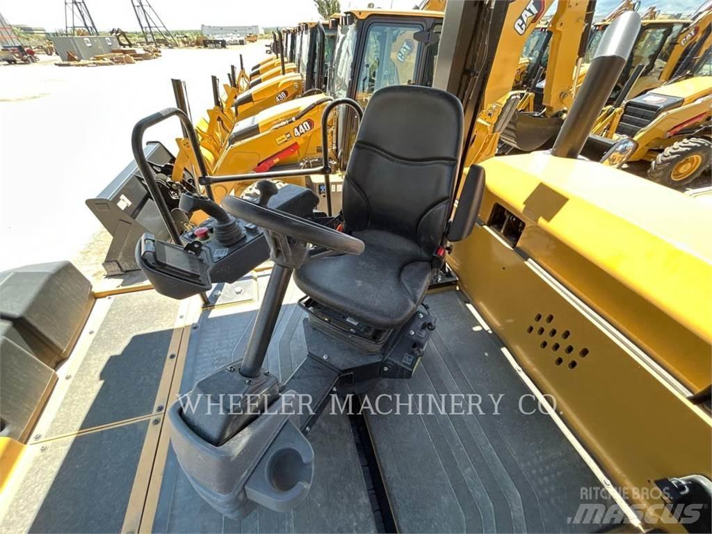 CAT CW34 Pneumatic tired rollers