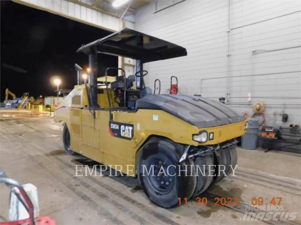 CAT CW34 Pneumatic tired rollers