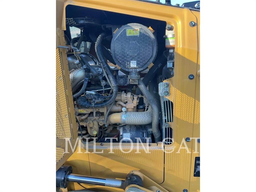 CAT D1 Crawler dozers