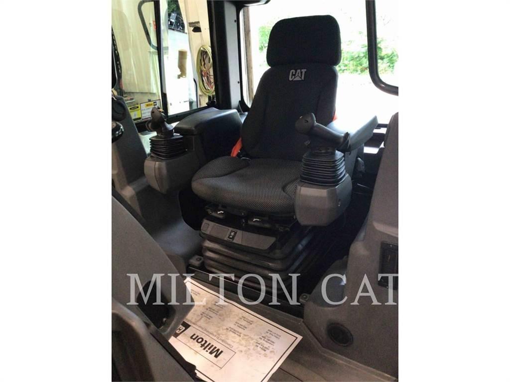CAT D1 Crawler dozers