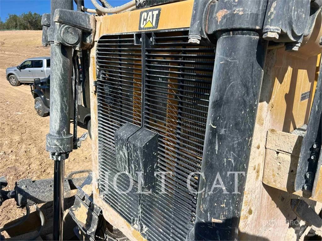 CAT D10T2 Crawler dozers