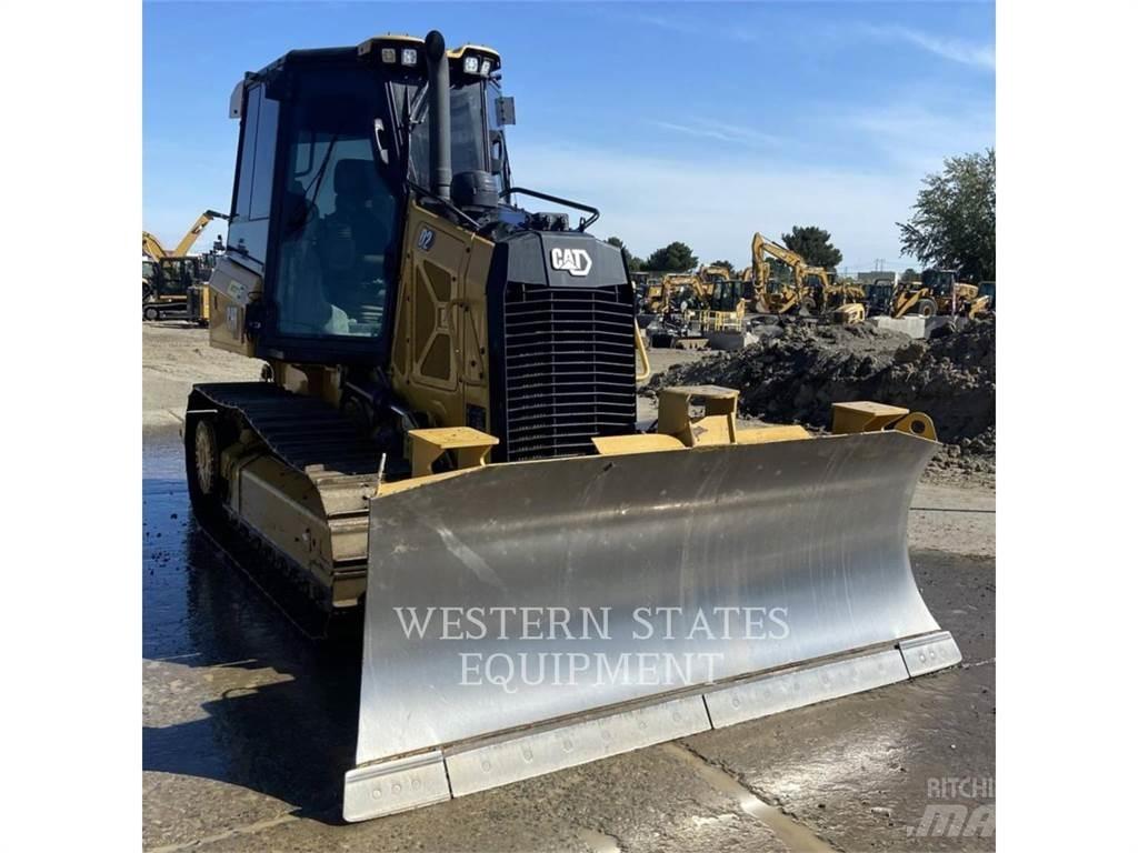 CAT D2 Crawler dozers