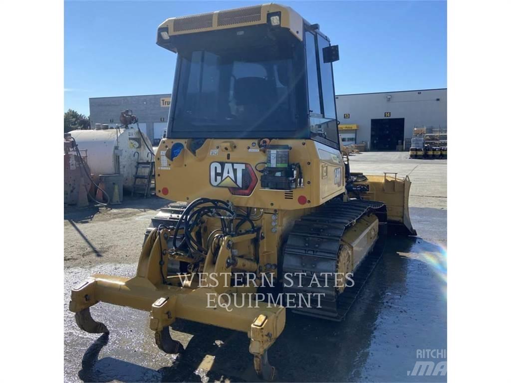 CAT D2 Crawler dozers