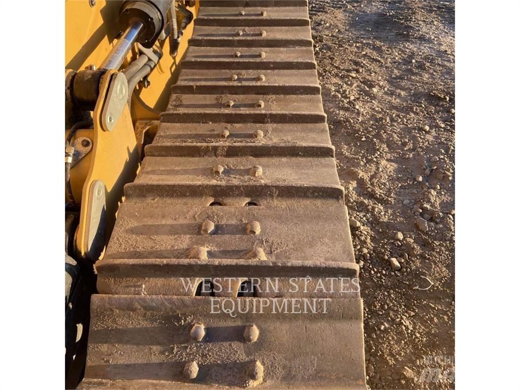 CAT D2 Crawler dozers