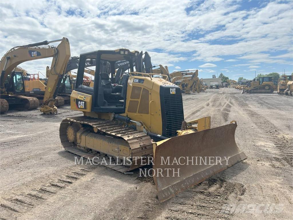 CAT D3K2L 4F Crawler dozers