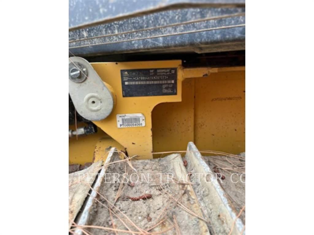 CAT D4 Crawler dozers