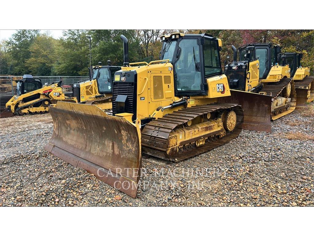 CAT D4 Crawler dozers