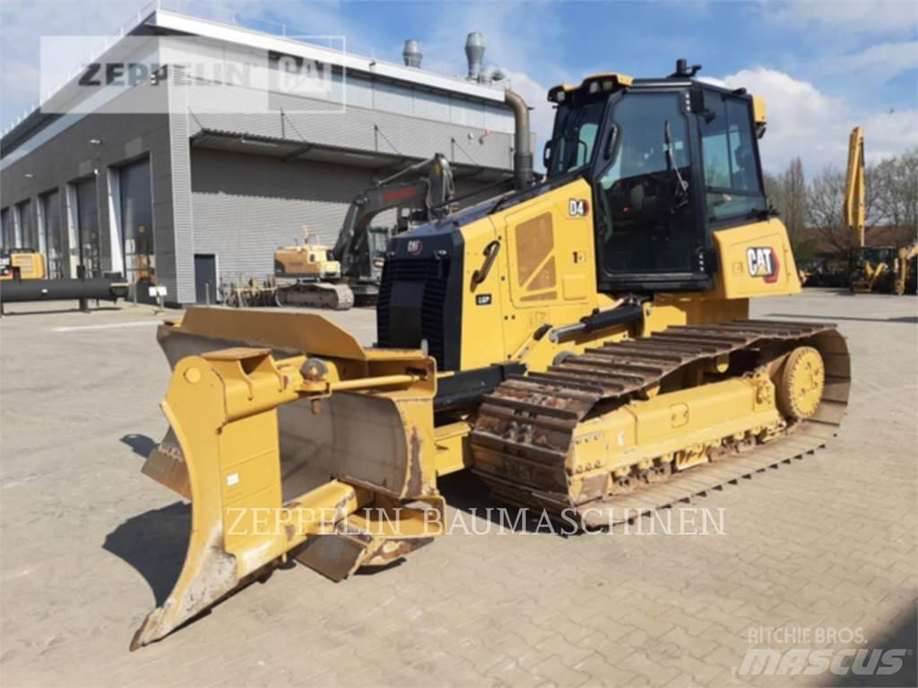 CAT D4-16A Crawler dozers