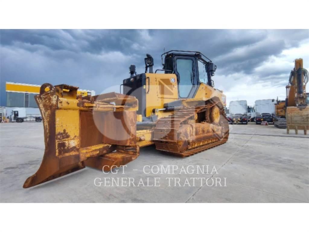 CAT D5 Crawler dozers