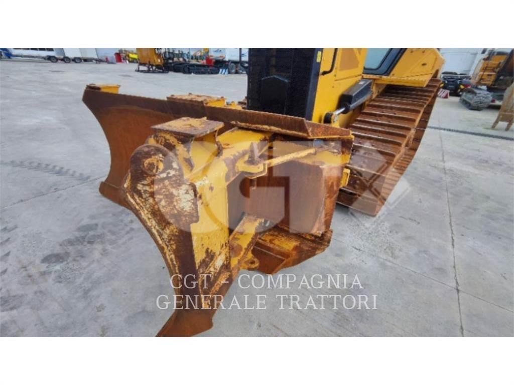 CAT D5 Crawler dozers