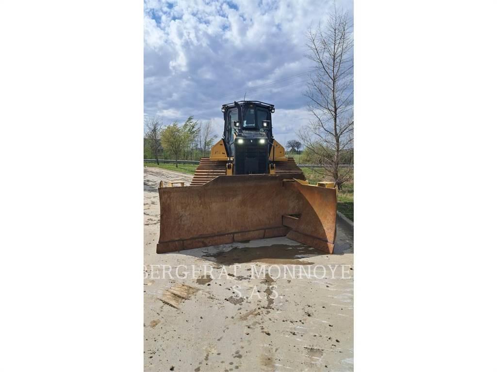 CAT D5 Crawler dozers