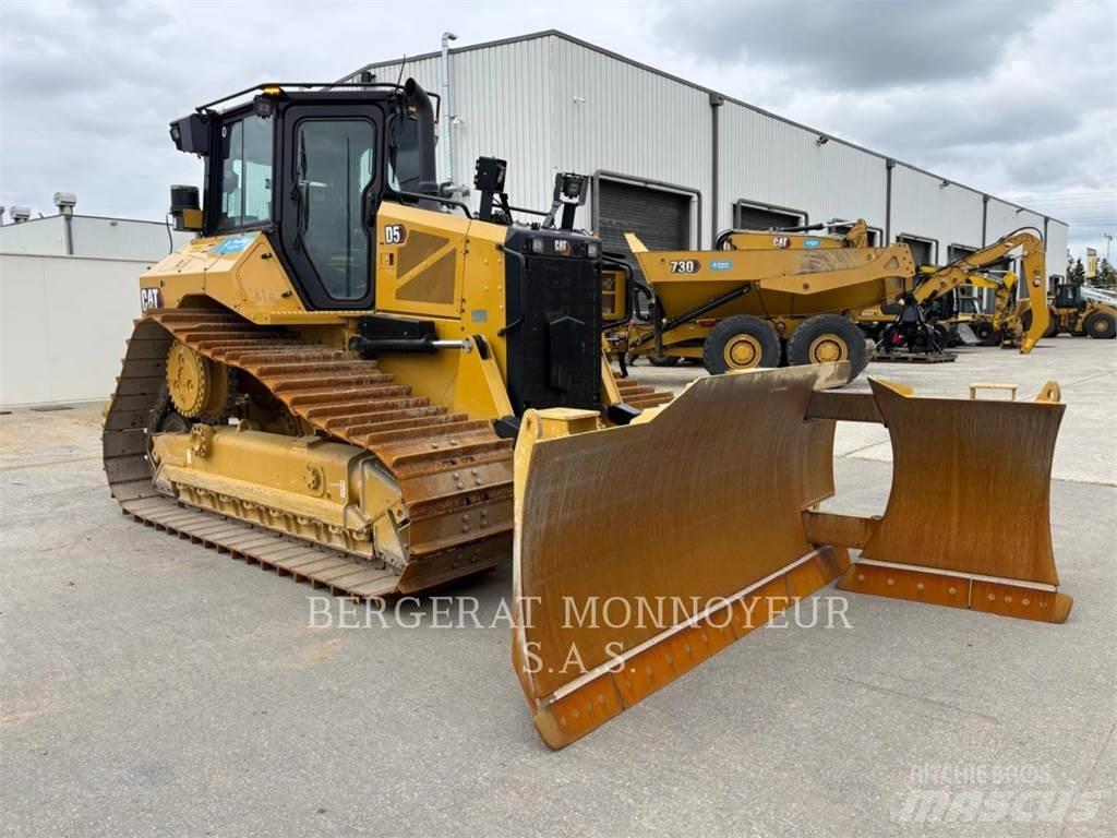 CAT D5 Crawler dozers