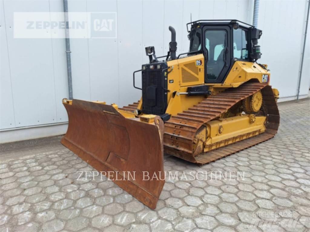 CAT D5 Crawler dozers