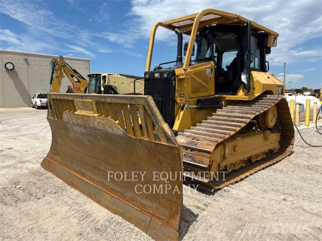 CAT D5-17LGVX Crawler dozers