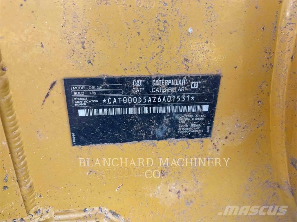 CAT D5 LGP Crawler dozers