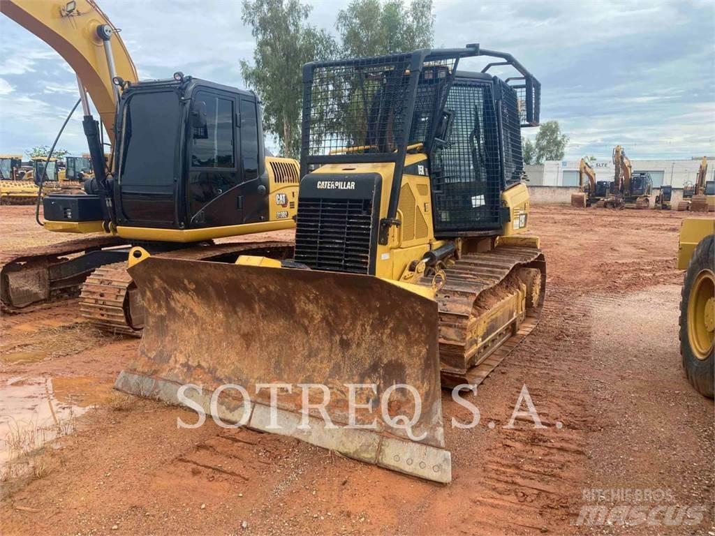 CAT D5K Crawler dozers
