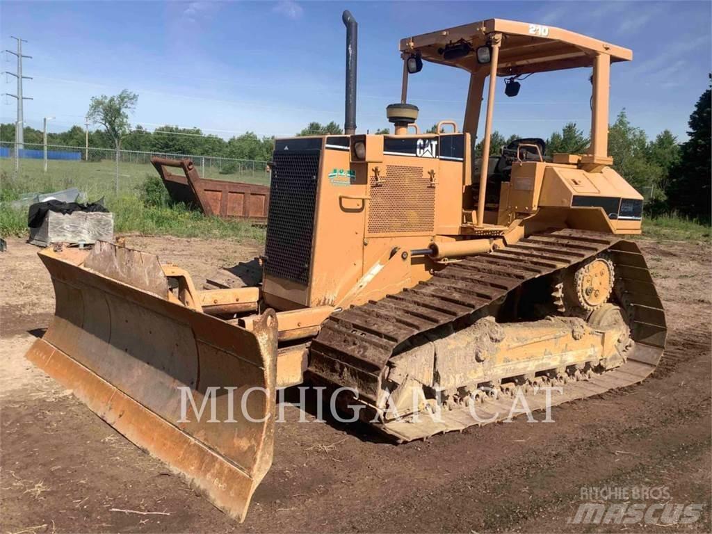 CAT D5ML Crawler dozers