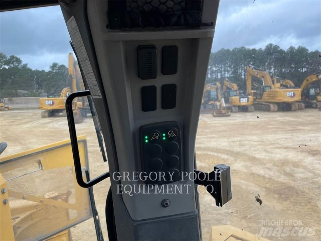 CAT D6-20VP Crawler dozers