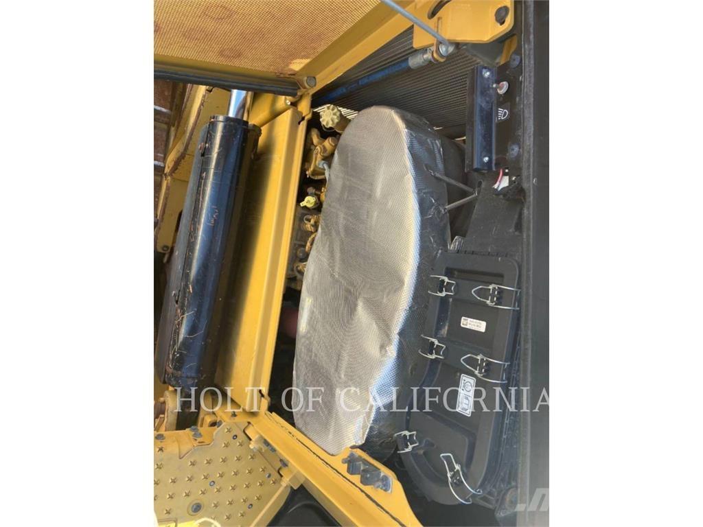 CAT D6 3D Crawler dozers