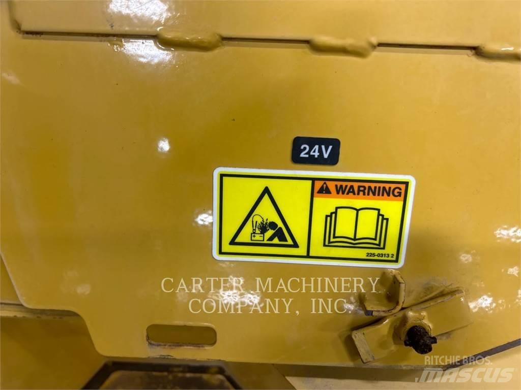 CAT D6 LGP Crawler dozers