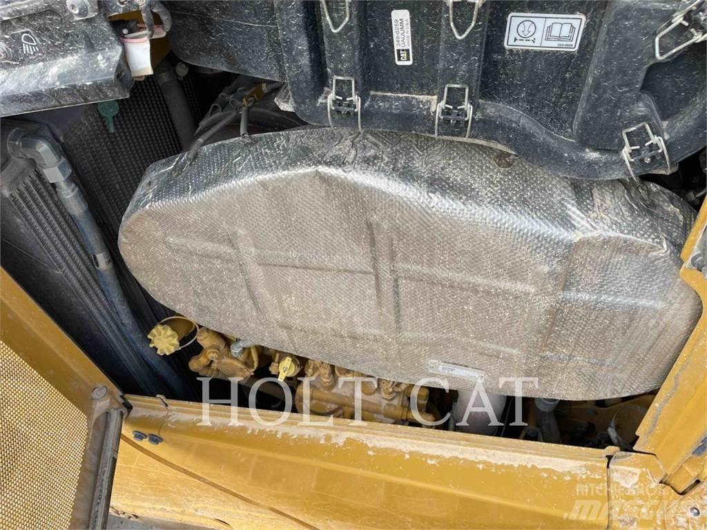 CAT D6 LGP Crawler dozers