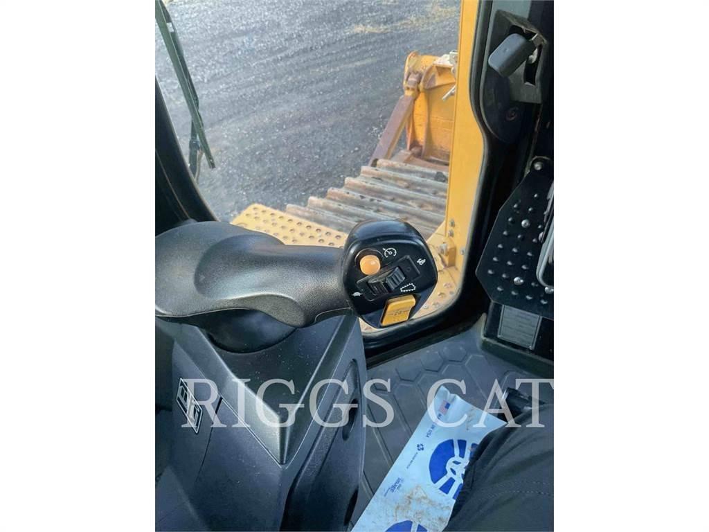 CAT D6 LGP AG Crawler dozers