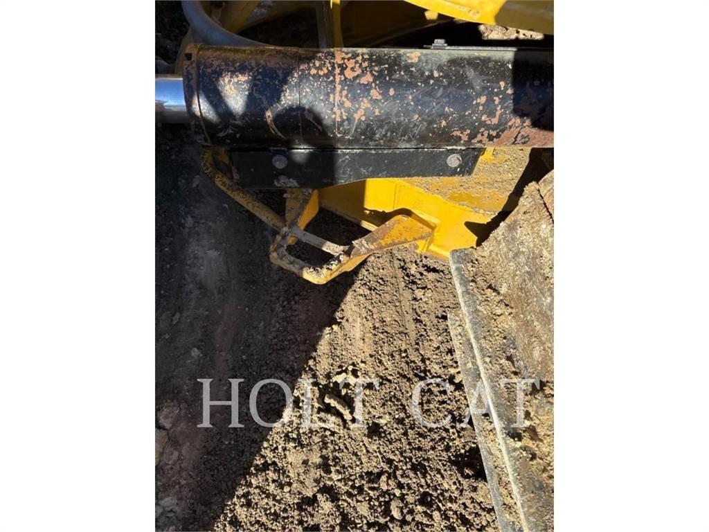 CAT D6 LGPVP Crawler dozers