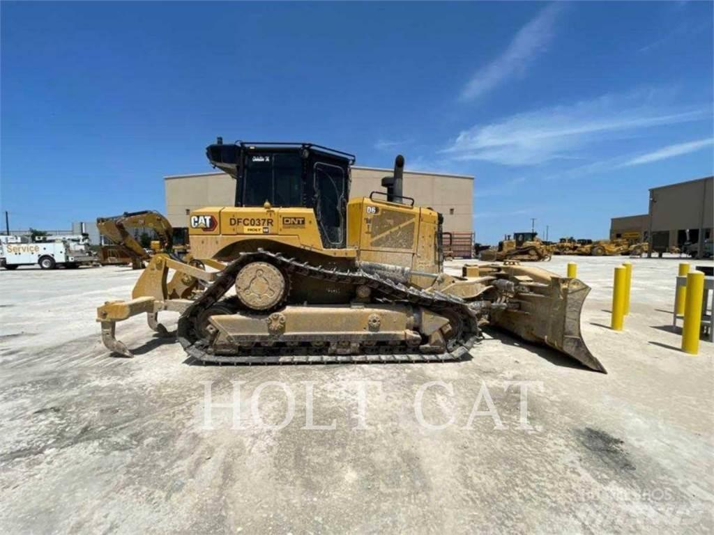 CAT D6 VP Crawler dozers
