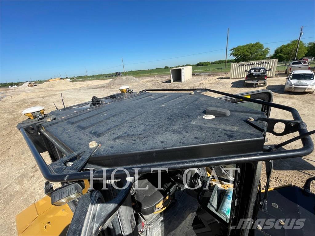 CAT D6 XEVP Crawler dozers