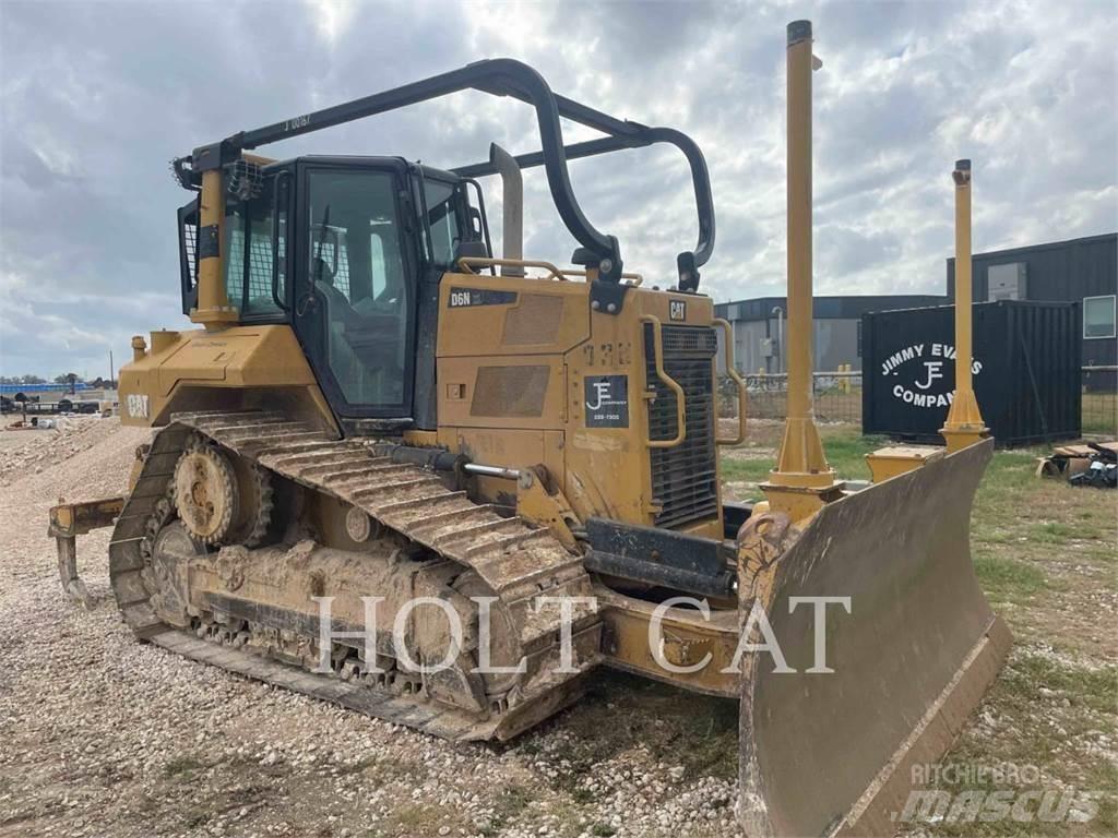 CAT D6N XL Crawler dozers