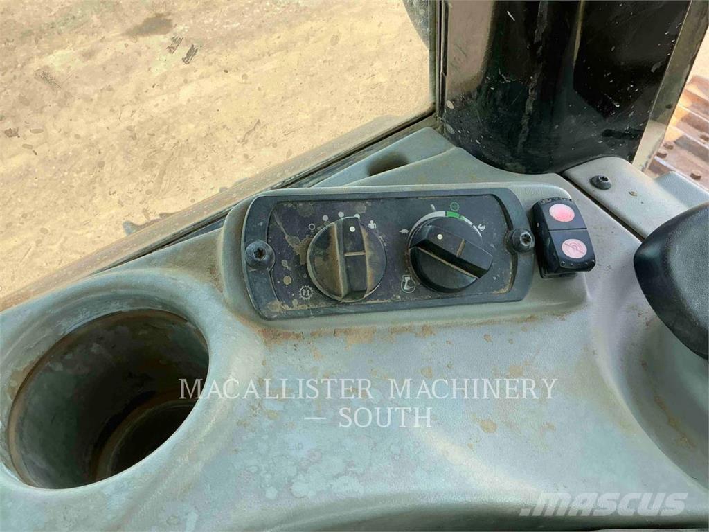 CAT D6NLGP Crawler dozers