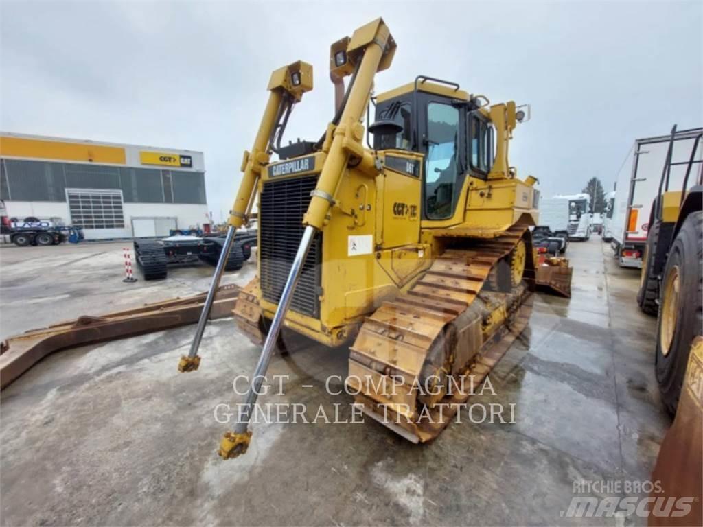 CAT D6T Crawler dozers