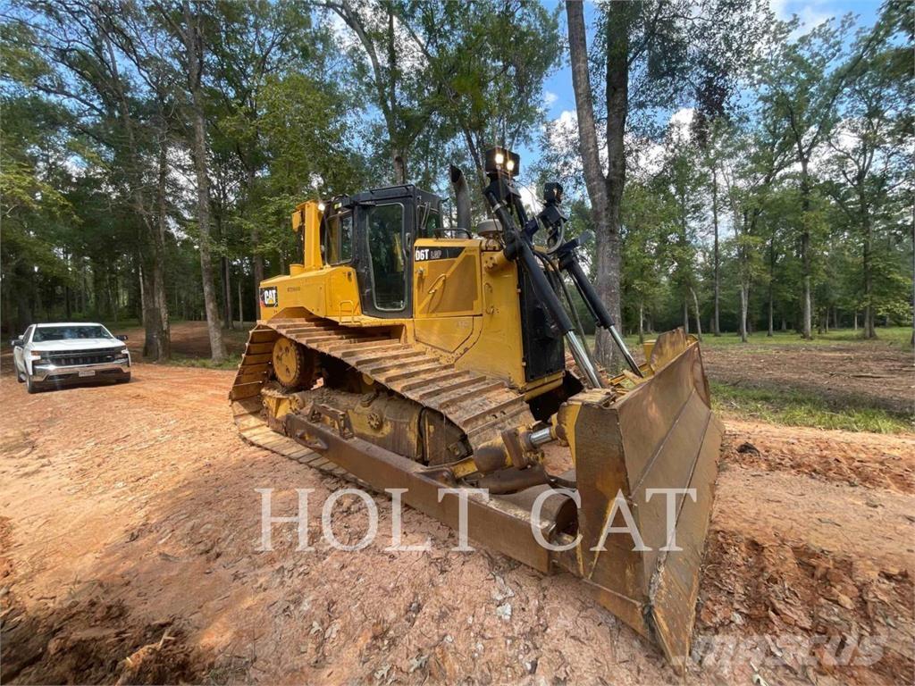 CAT D6T Crawler dozers