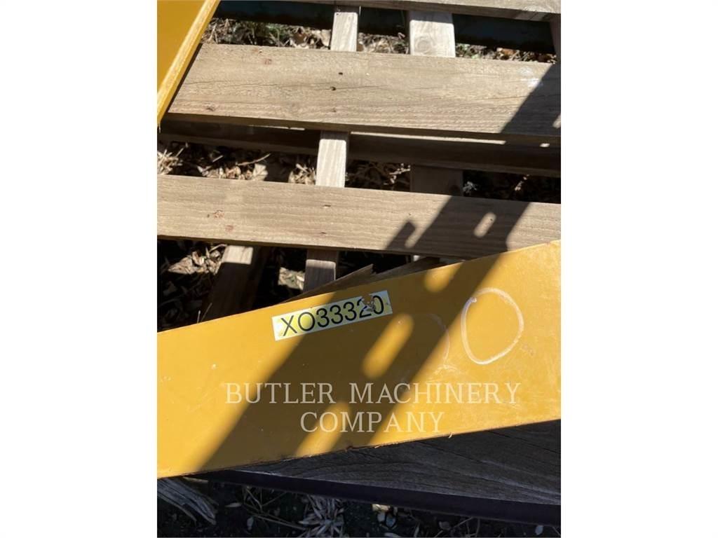 CAT D6T COUNTERWEIGHTS Construction - Others